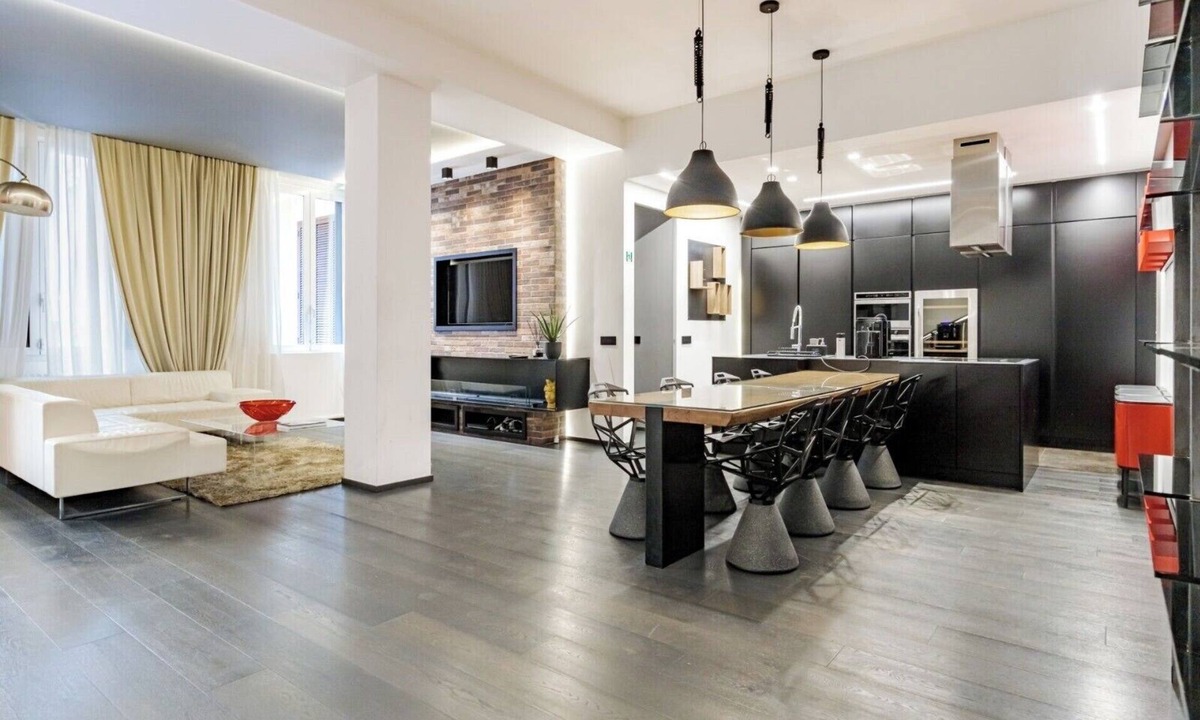Milan Centre Apartment | Luxury apartment with indoor pool