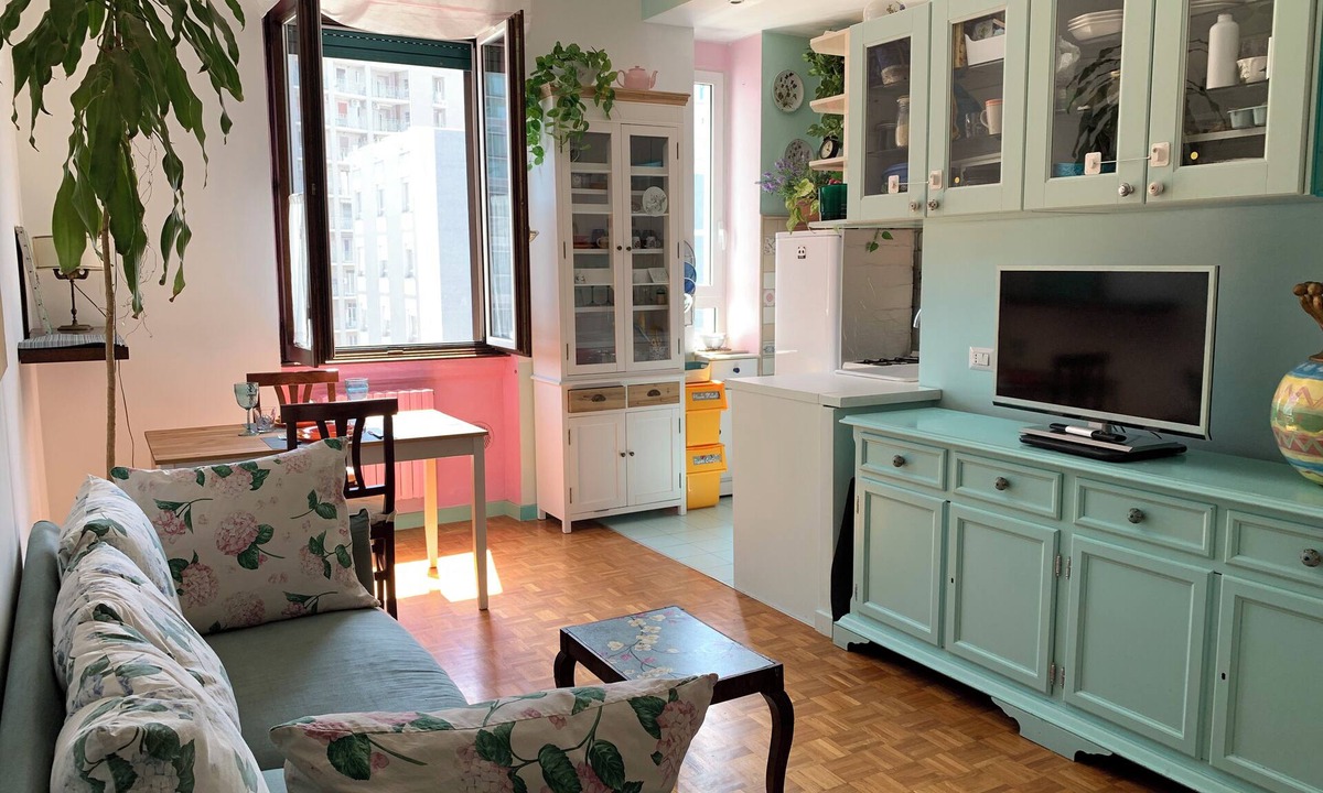 Centro Direzionale Apartment | M.Gioia 32 - One Bedroom Apartment, Sleeps 2