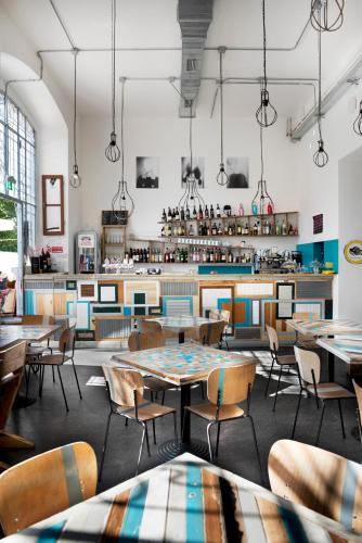 Ripamonti Corvetto Hostel | Madama Hostel & Bistrot