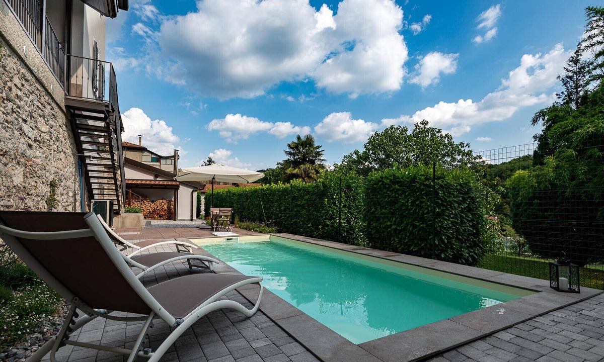 Camnago Volta Apartment | Mg House Luxury 2