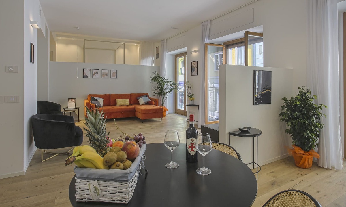 Porta Venezia Apartment | MILAN CHIC Apartments-Hosted by Sweetstay