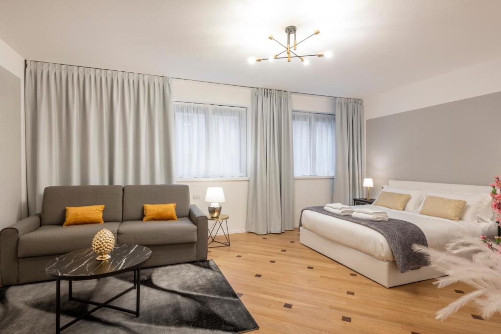 Scala Apartment | Milan Duomo Suites