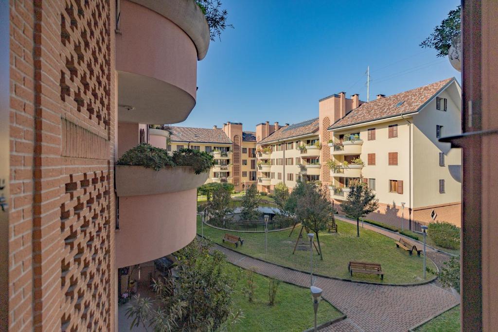 Assago Apartment | Milan Forum Camelia Guesthouse
