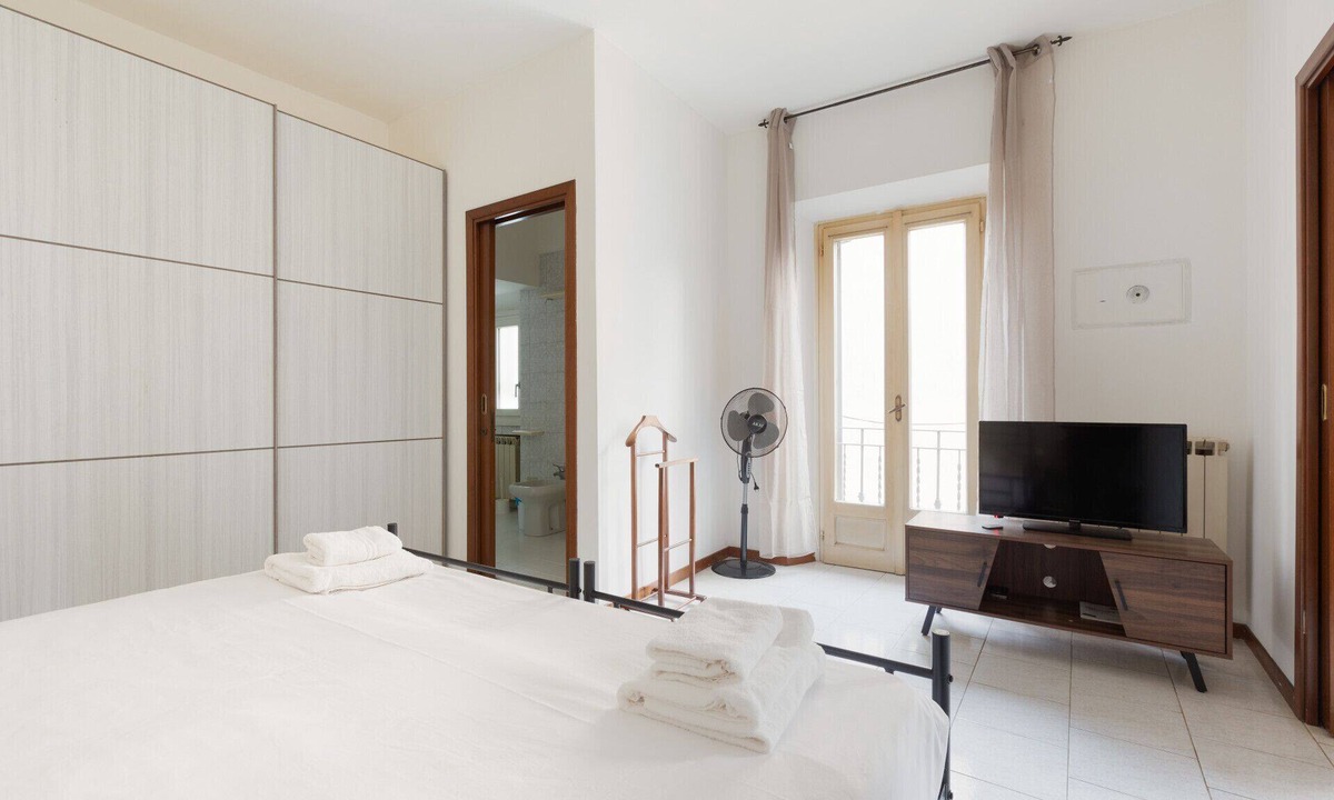 Gorla Apartment | Milan-Martesana Apartment- M1 Gorla Red Line