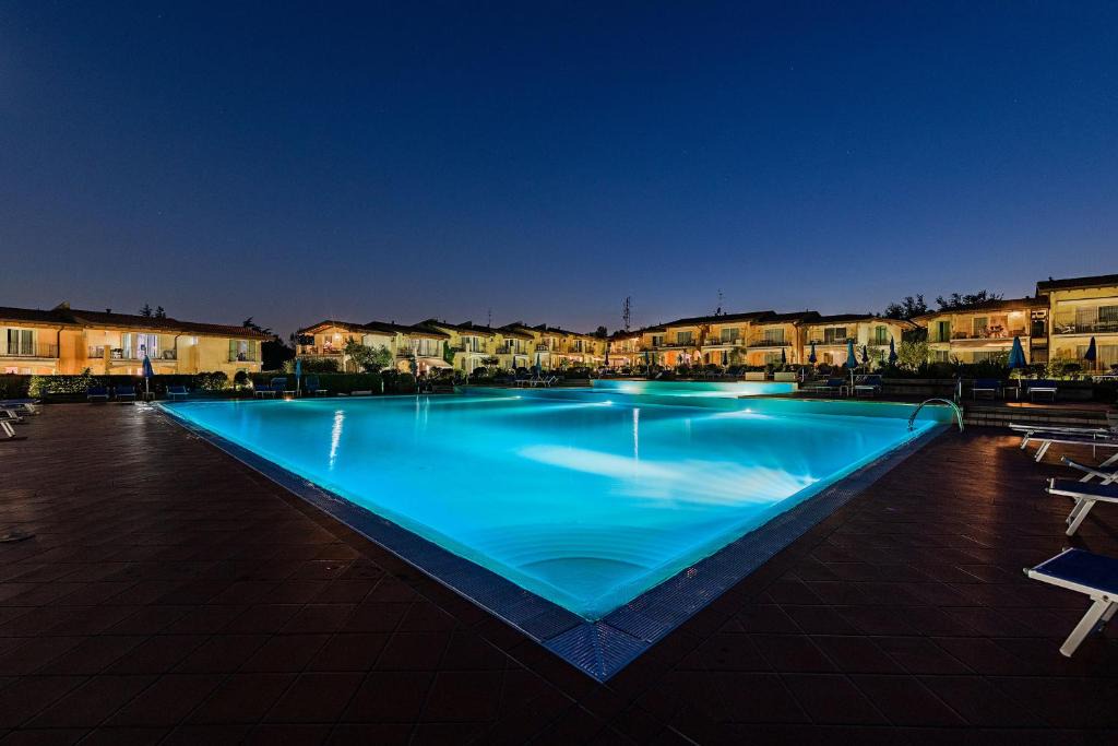 Manerba del Garda Apartment | Montecolo Resort by Wonderful Italy