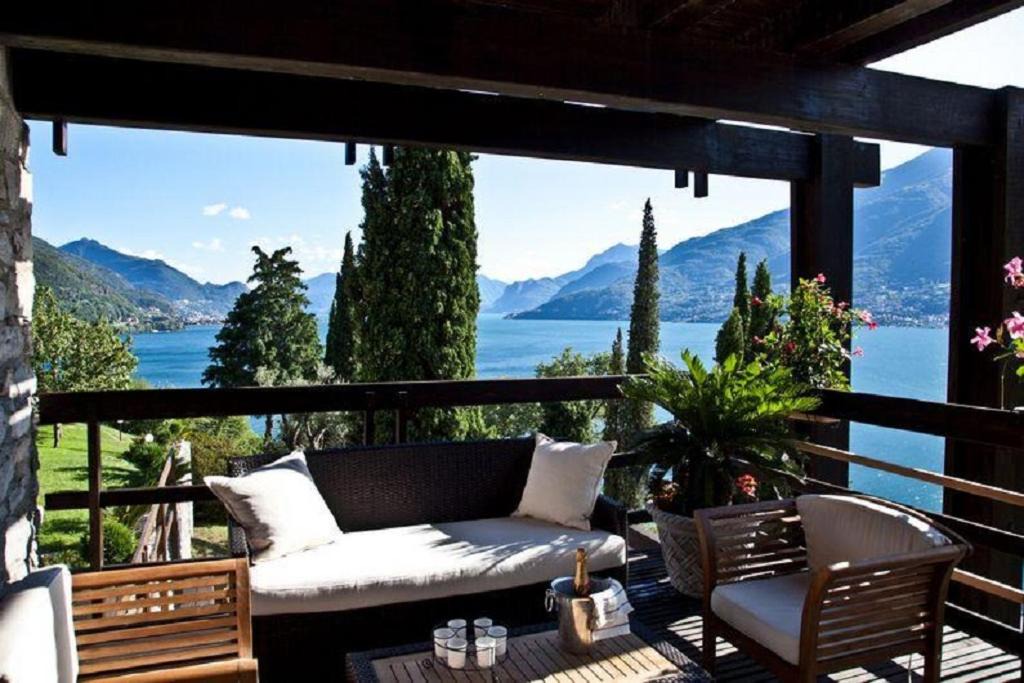 Olgiasca Villa | Olgiasca Villa Sleeps 6 Pool WiFi