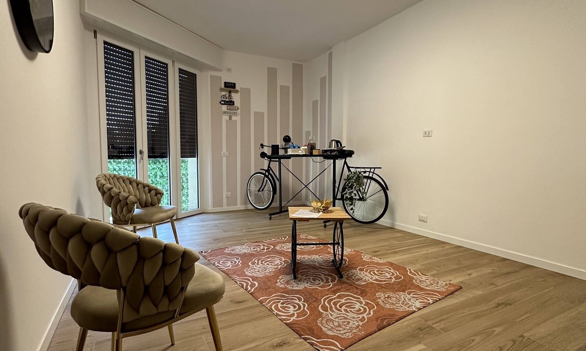 San Siro Apartment | Opposite the San Siro stadium finely renovated apartment