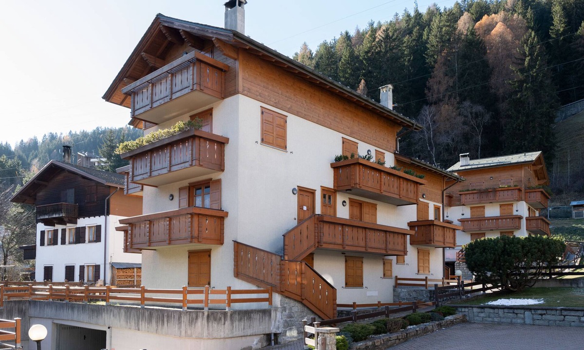 Santa Lucia Apartment | Osteglio 15 Frodolfo
