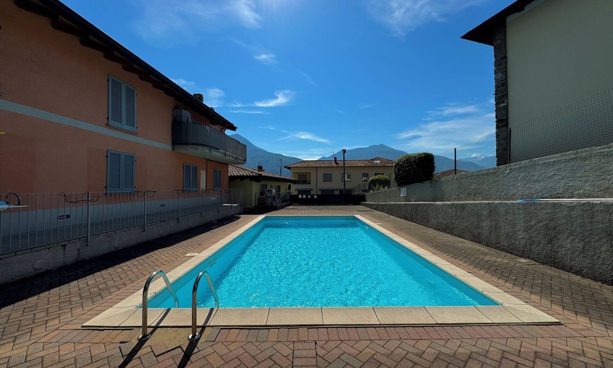 Calozzo Apartment | Pianello Charming Lake View, Pianello del Lario, Italy