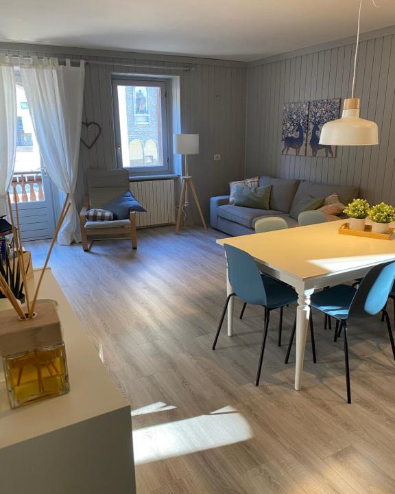 Isolaccia Apartment | PILE HOUSE