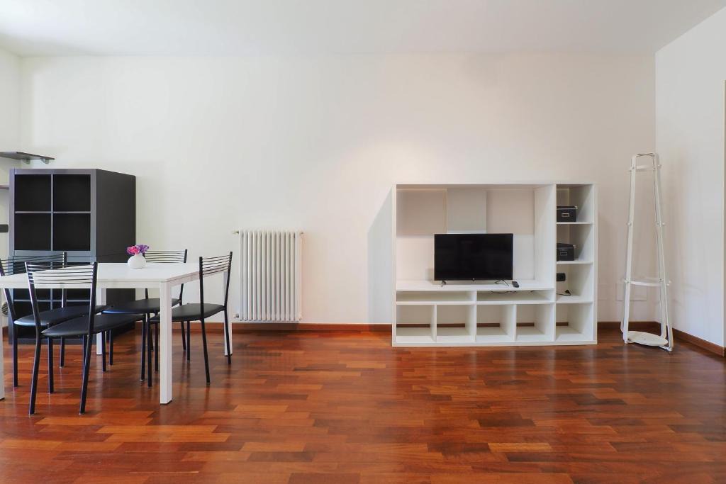 Zona Lancetti Apartment | PrimoPiano - Torelli