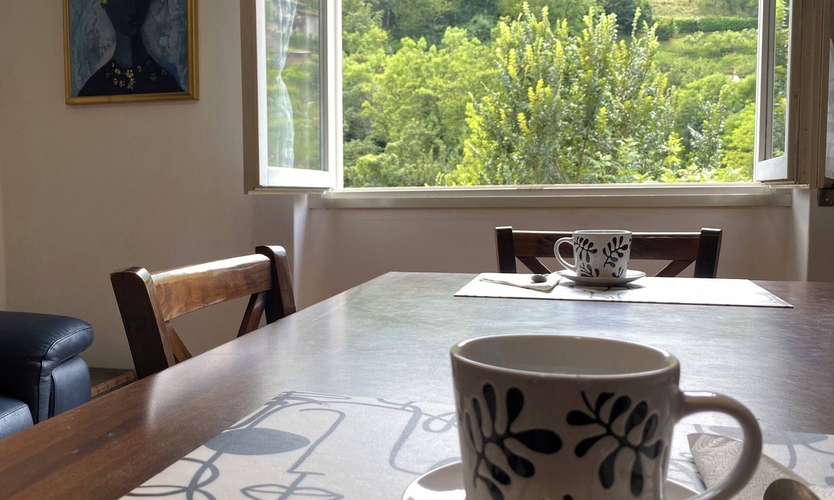 Gaverina Terme Apartment | PURPLE COW appartamento con ruscello