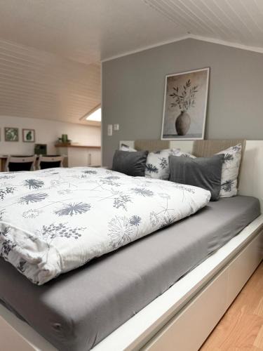 Weiherhammer Apartment | Refugium by Zirwick Apartment