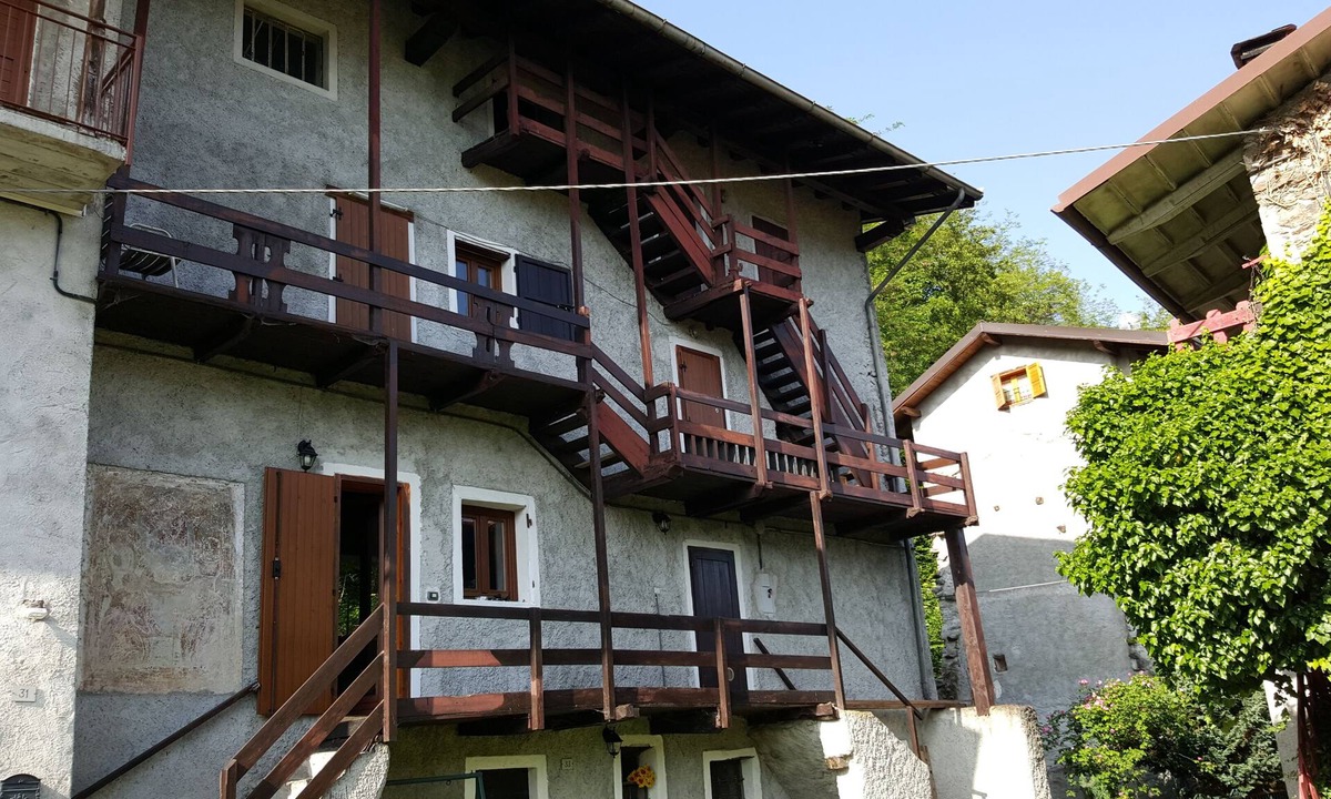 Piantedo House | Ronit house in Valtellina