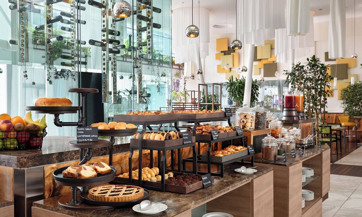Ferno Hotel | Sheraton Milan Malpensa Airport Hotel & Conference Center