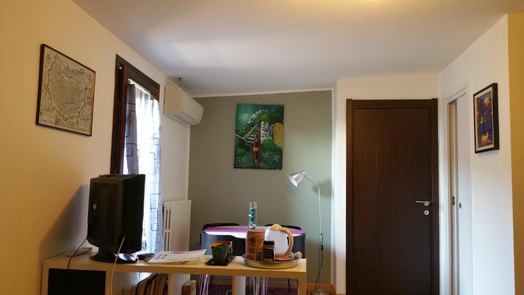 Crescenzago Apartment | Studio Flat Martesana