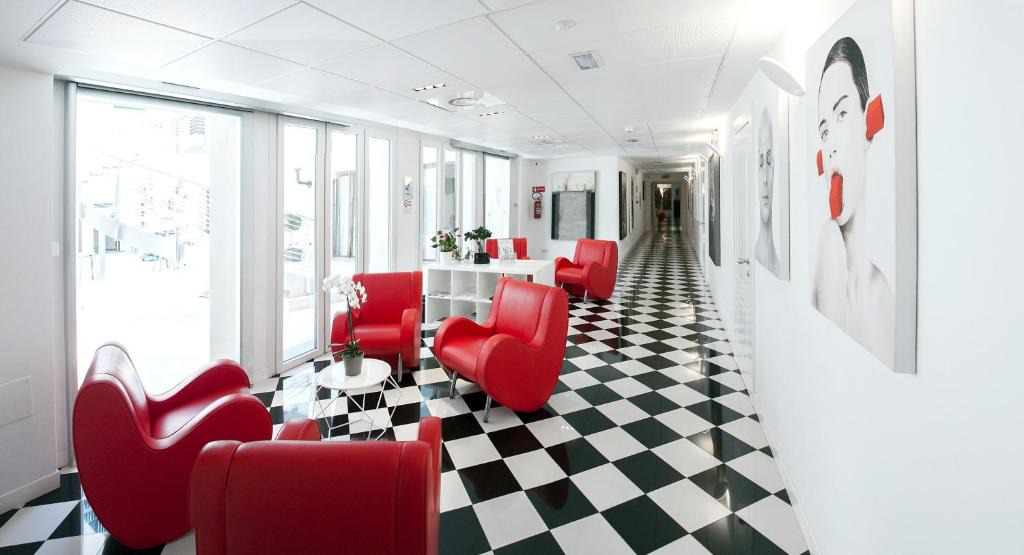 Maggiolina Apartment | Studio Inn Centrale & Milano Urban Padel