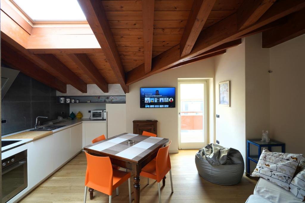 Chiusure Apartment | Stupenda mansarda dotata di tutti i comfort!