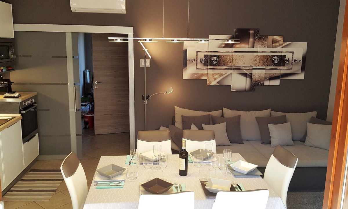 Moniga del Garda Apartment | Superb apartment in the center of Moniga with WIFI