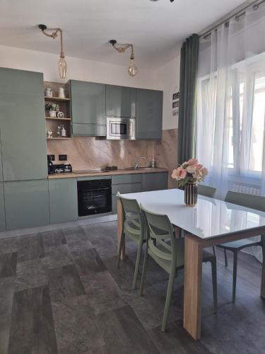 Milan Apartment | SweetHome OANA