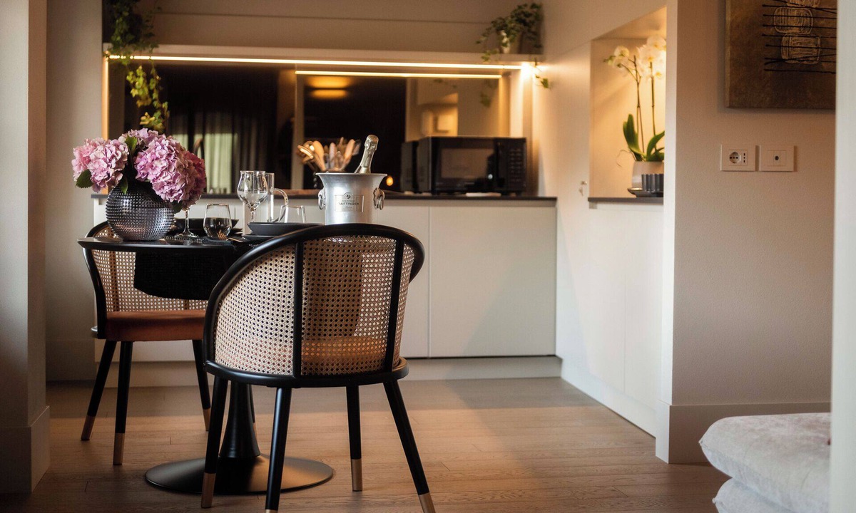 Citta Bassa Apartment | The Suite - Historic Center