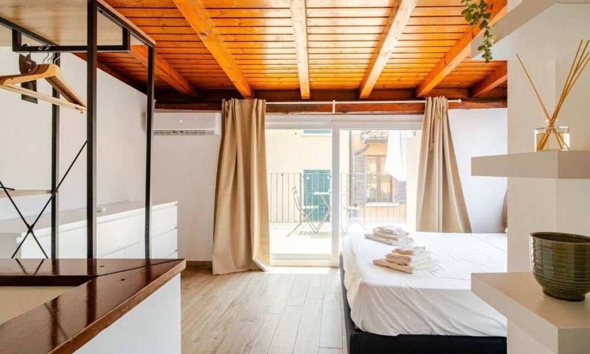 Brescia Antica Apartment | The Terrace above Brescia