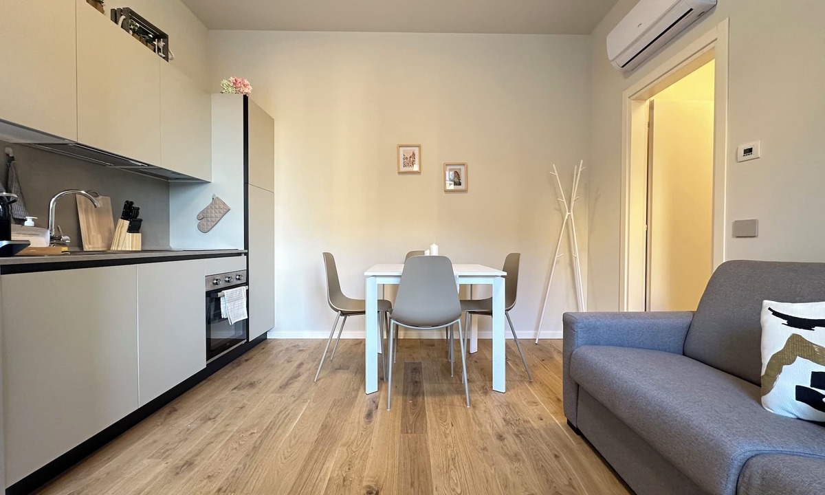 Cremona Apartment | Two-room apartment Savoy Free parking