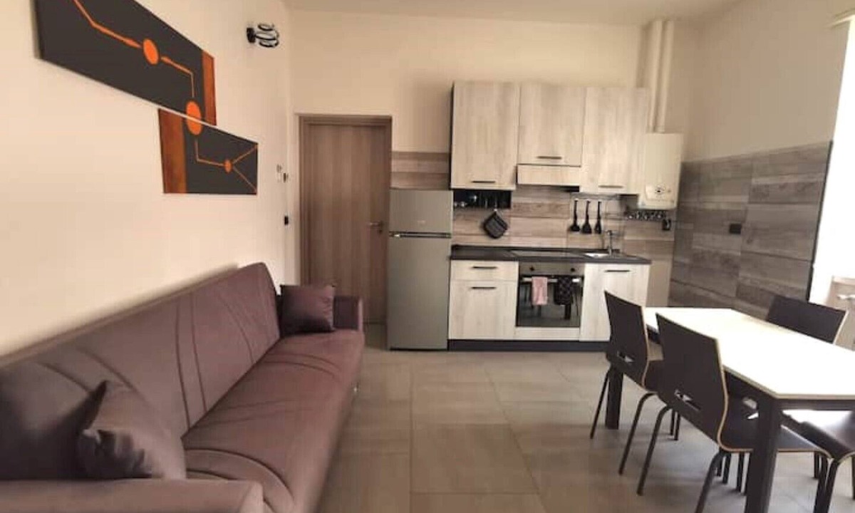 Lonate Pozzolo Apartment | URO'S HOME