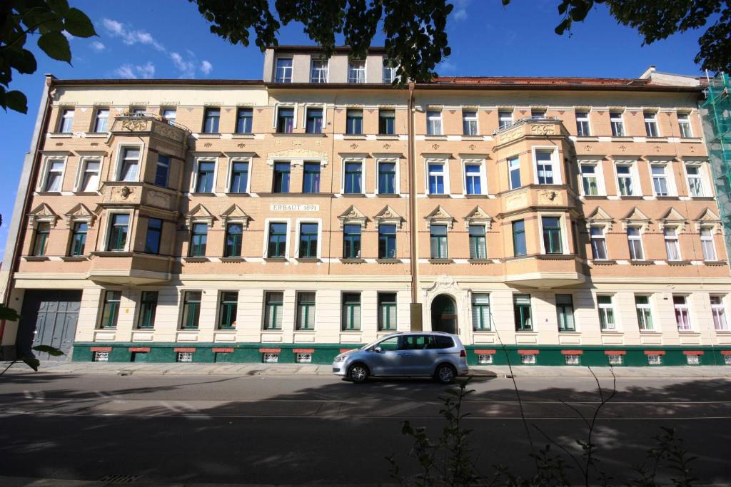 Neuschonefeld Apartment | VacApps Apartments