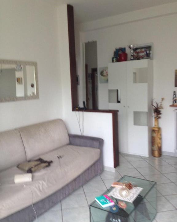 Garbagnate Milanese Apartment | Via de amicis 11