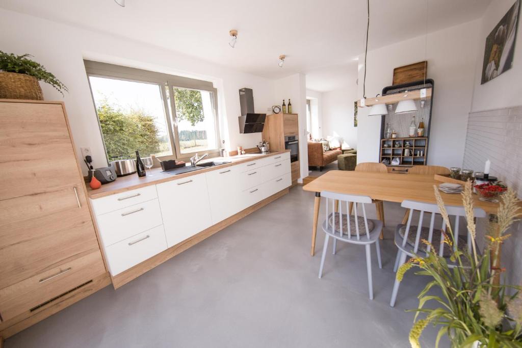 Goch Apartment | Viereinhalb Eichen - Ferienwohnung am Niederrhein