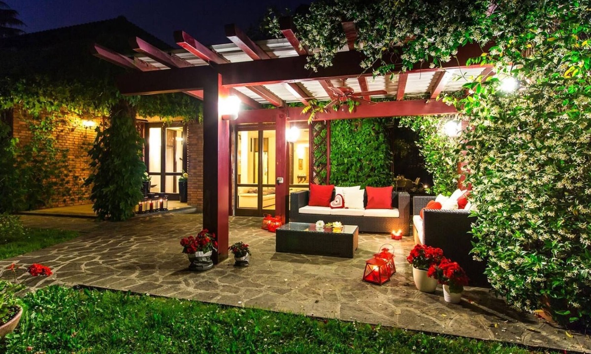 Sulbiate Villa | Villa Pina 8 2 in Sulbiate