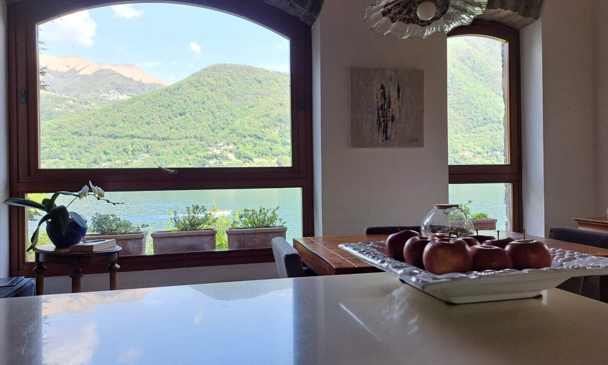 Brienno Villa | Villa with lake access (VILLA DONATI)