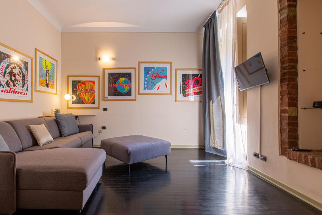 Magenta Apartment | Vincenzo Monti Apartment