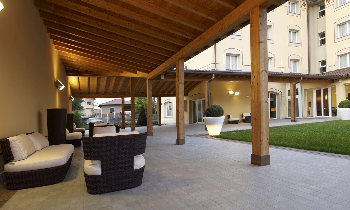 Garbagnate Milanese Hotel | Virginia Palace Hotel