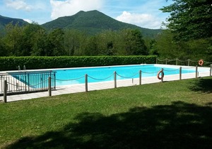4-room apartment in a neat residence with pool and tennis court