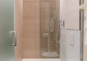 Anjoy & Bleev Rooms | FLAMINGO | Deluxe King size bedroom
