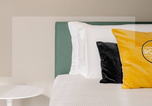Anjoy & Bleev Rooms | MANDRILLO | Deluxe king size bedroom