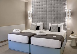 Anjoy & Bleev Rooms | MONKEYS | Deluxe Mini Apart