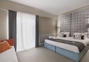 Anjoy & Bleev Rooms | MONKEYS | Deluxe Mini Apart