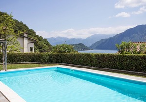 Apartment In Residence Sala Comacina, Lake Como With Pool