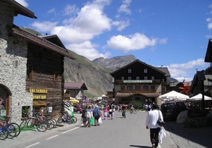 Beautiful Holiday Home in Livigno Italy near Ski Area