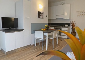 Candiani B2 - Bright & Spacious 1 bedroom w/balcony in Bovisa