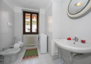 Casa Fronte Isola in Ossuccio