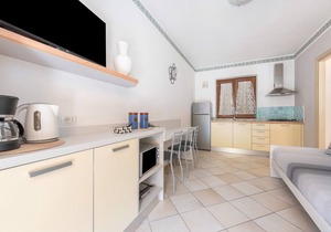 Charming Apartment “Residence Tatiana A2” with Pool, Terrace, Mountain View & Wi-Fi
