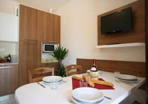 City/Village Apartment in Sirmione with 1 bedrooms sleeps 4