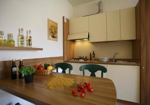 City/Village Apartment in Sirmione with 1 bedrooms sleeps 4