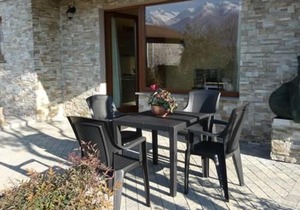 Colico: villatrecariole x 4 adults + 1 baby with pool and lake view