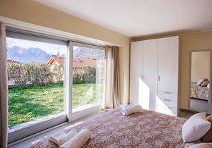 Comacina lake view private Villa family sleeps 14 guests with featuring hot tub.
