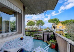 Desenzanoloft:Il girasole del Lago